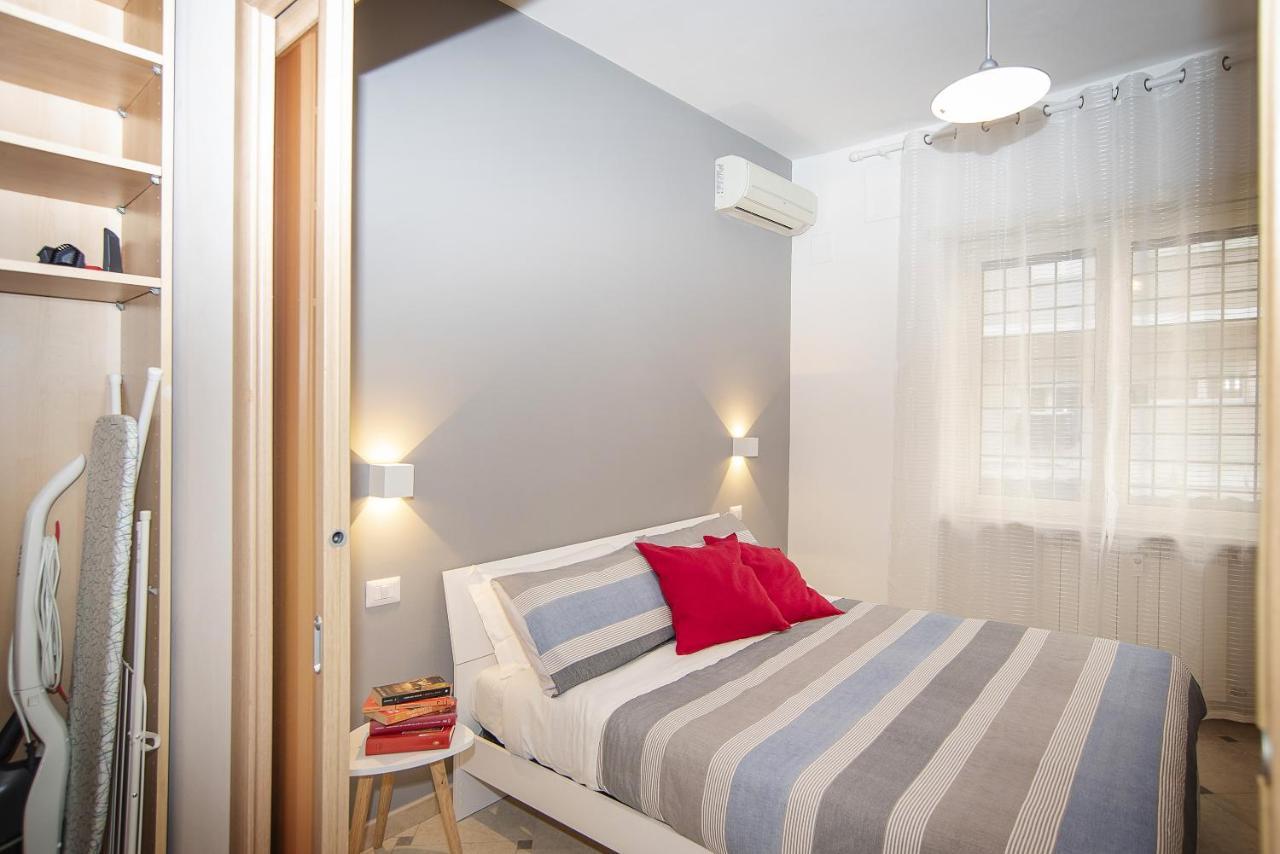 Cosy 5 Minutes From St Peter * Roma